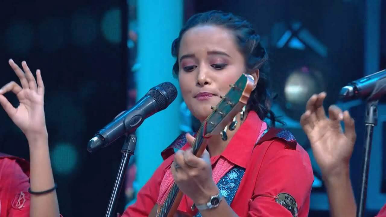 Gauri Tidke performing at a private evening show